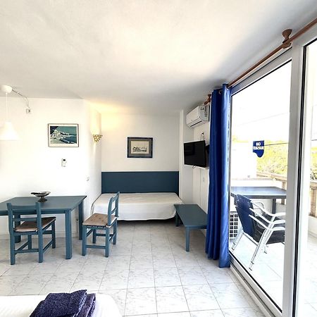 Apartamentos Can Marsalet Porto Colom Exterior foto