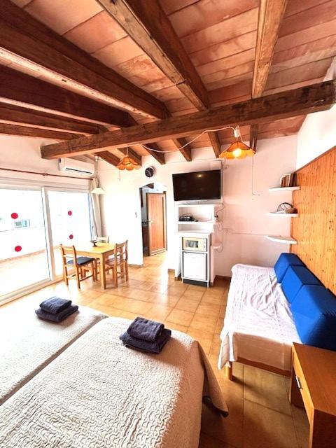 Apartamentos Can Marsalet Porto Colom Exterior foto